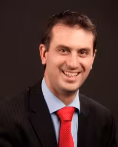 Dr Carl Philpott headshot