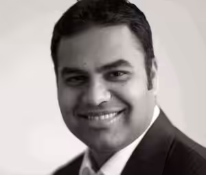 Dr V San Sunkaraneni headshot